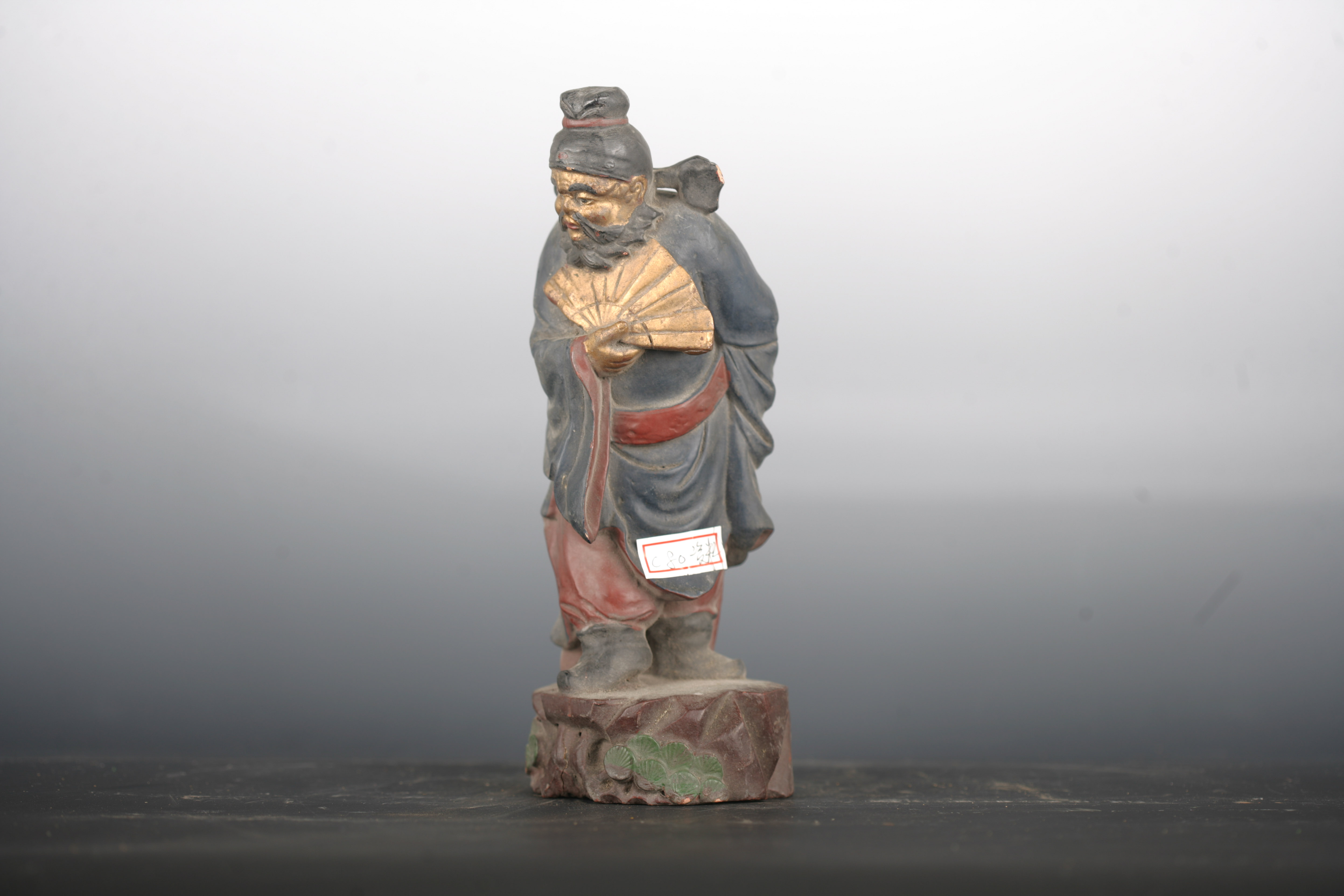 中华人民共和国金漆木圆雕钟馗像