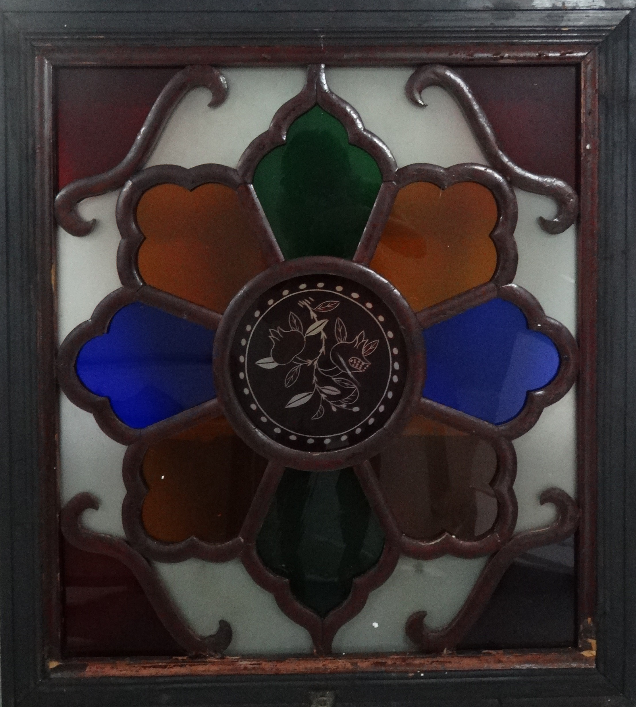 中华民国套红花卉纹玻璃满洲窗