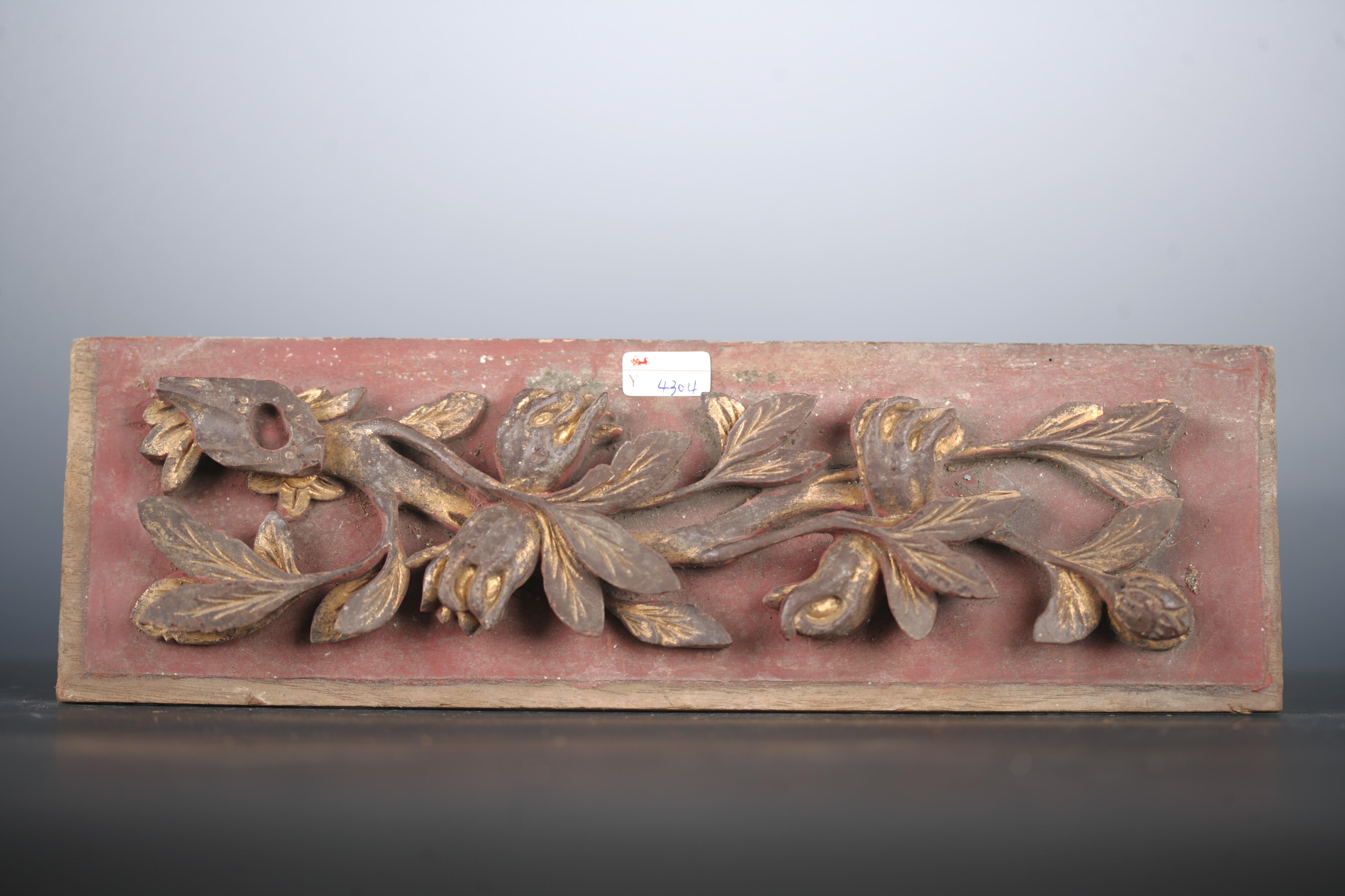 清金漆木浮雕花卉纹花板-13