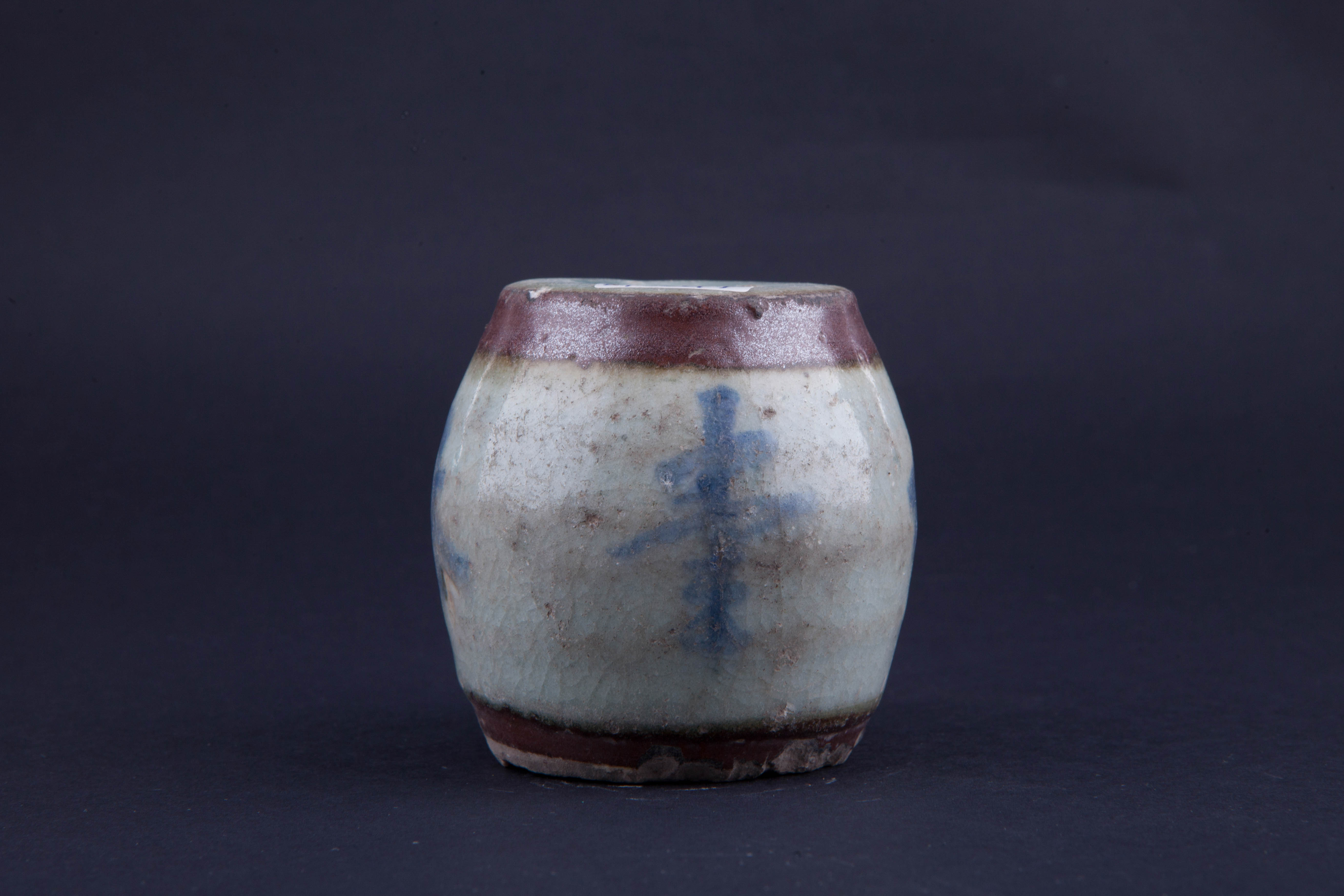 清青花林集福堂字纹烛台