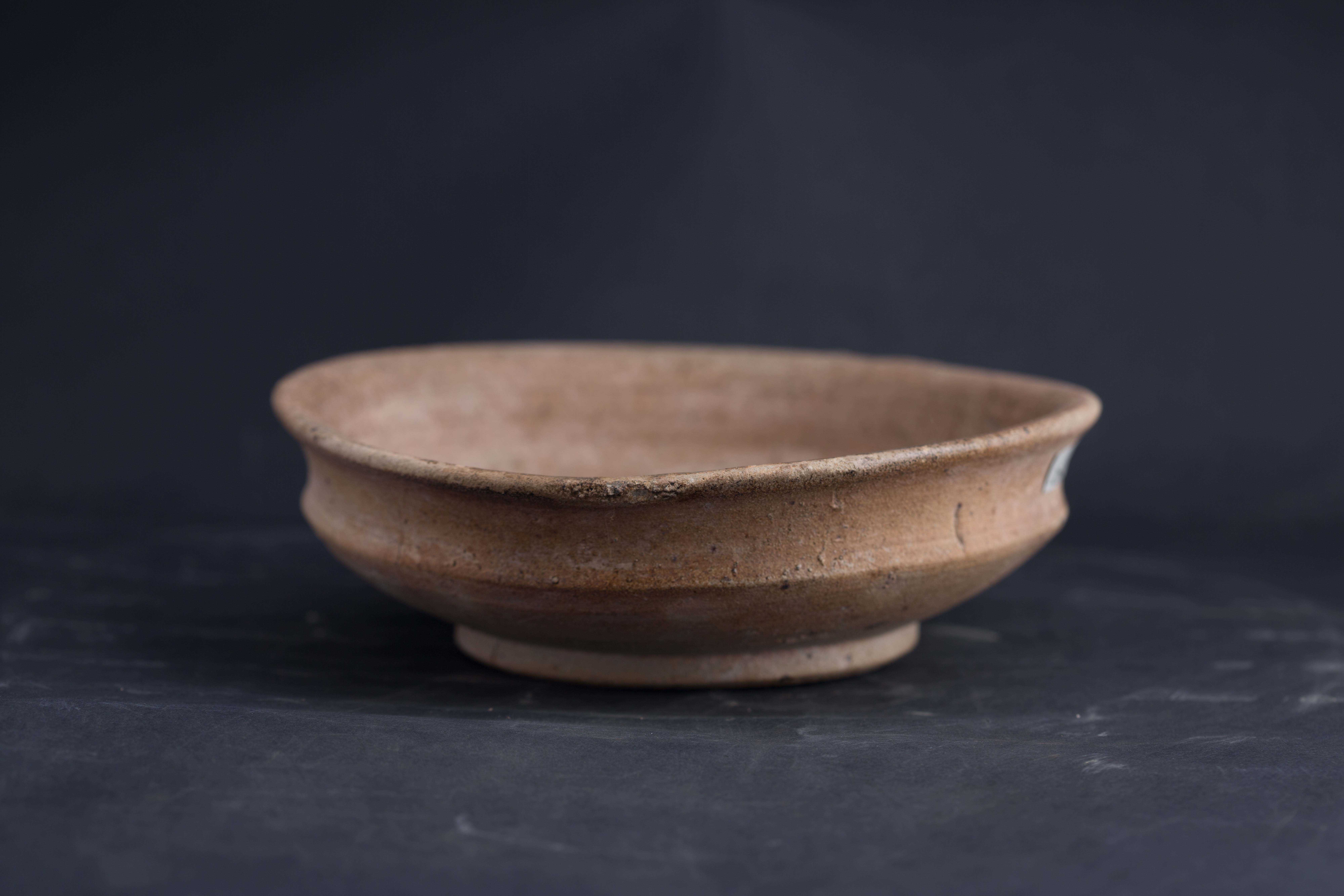 汉素身陶碗-2