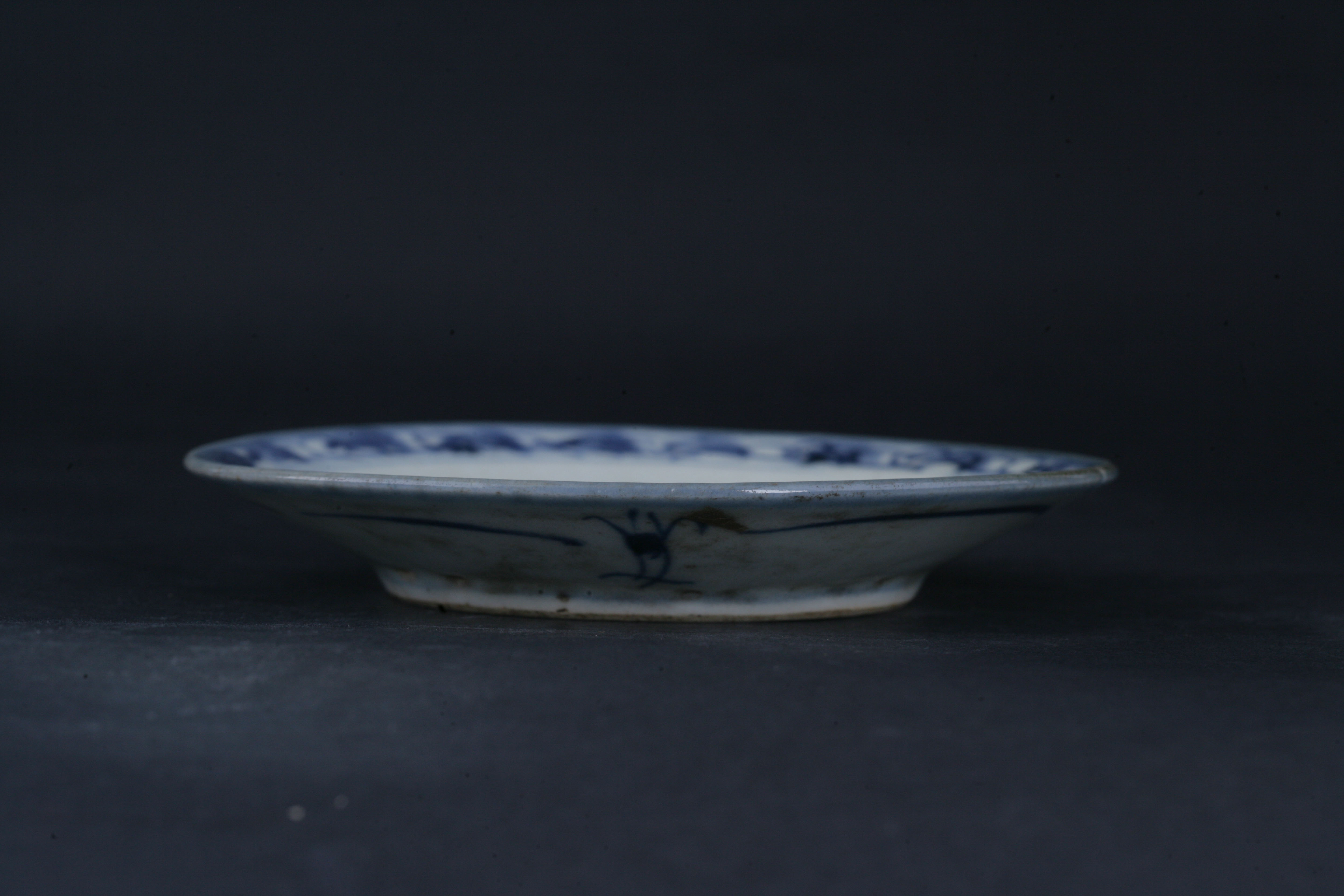 清青花缠枝莲纹盘-28