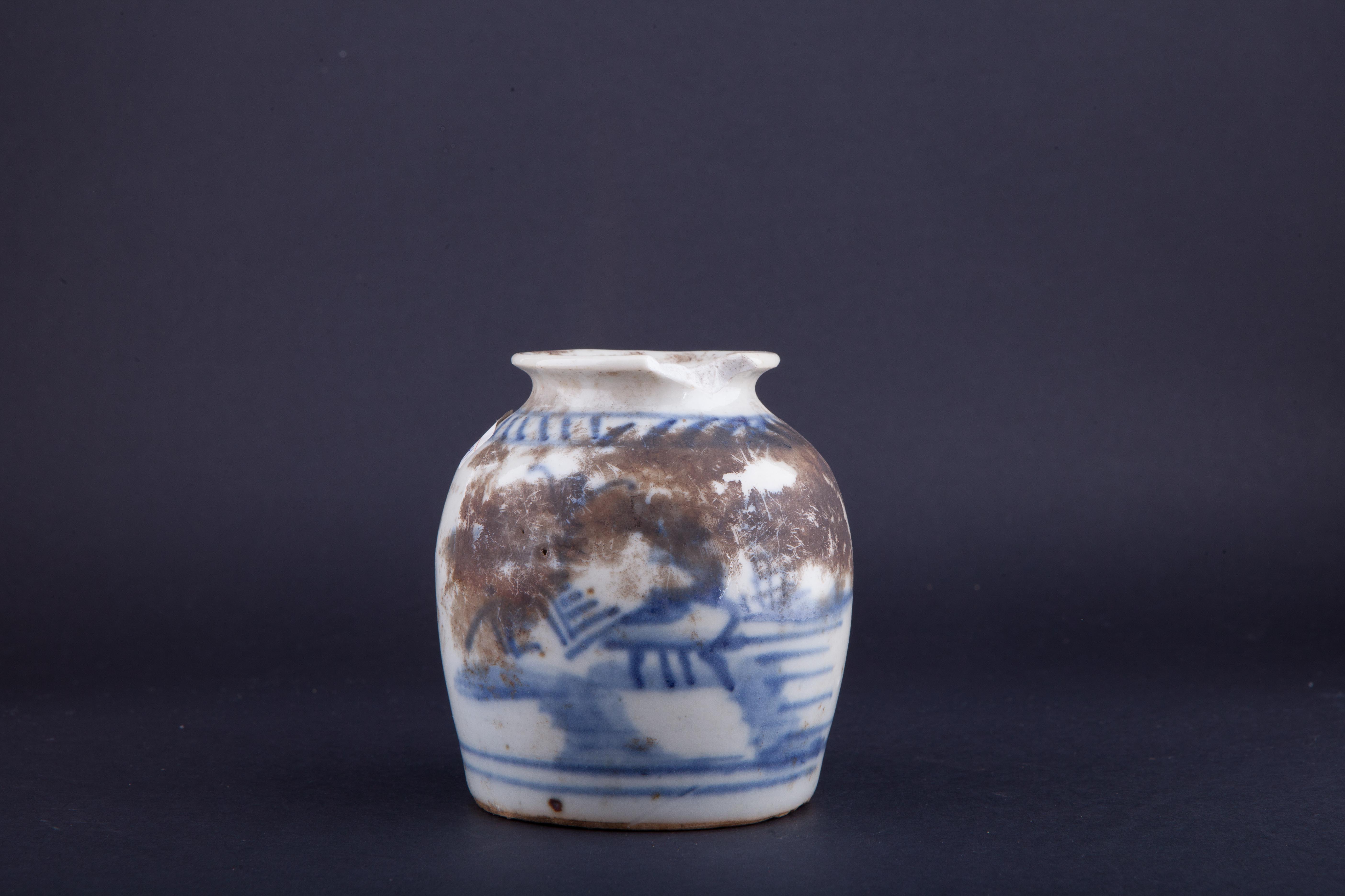 清青花山水纹小罐-19