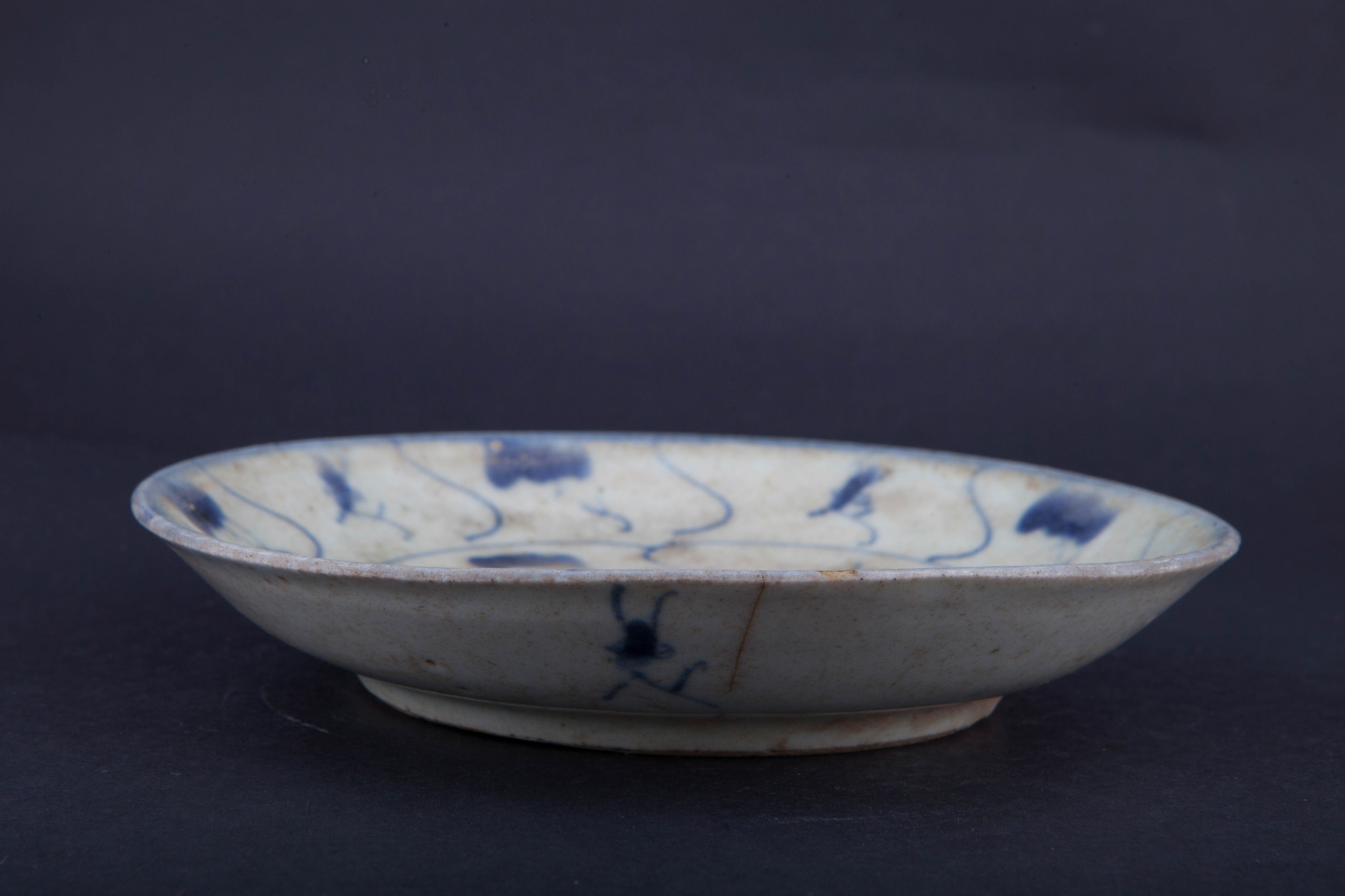 清青花灵芝花卉纹盘-64