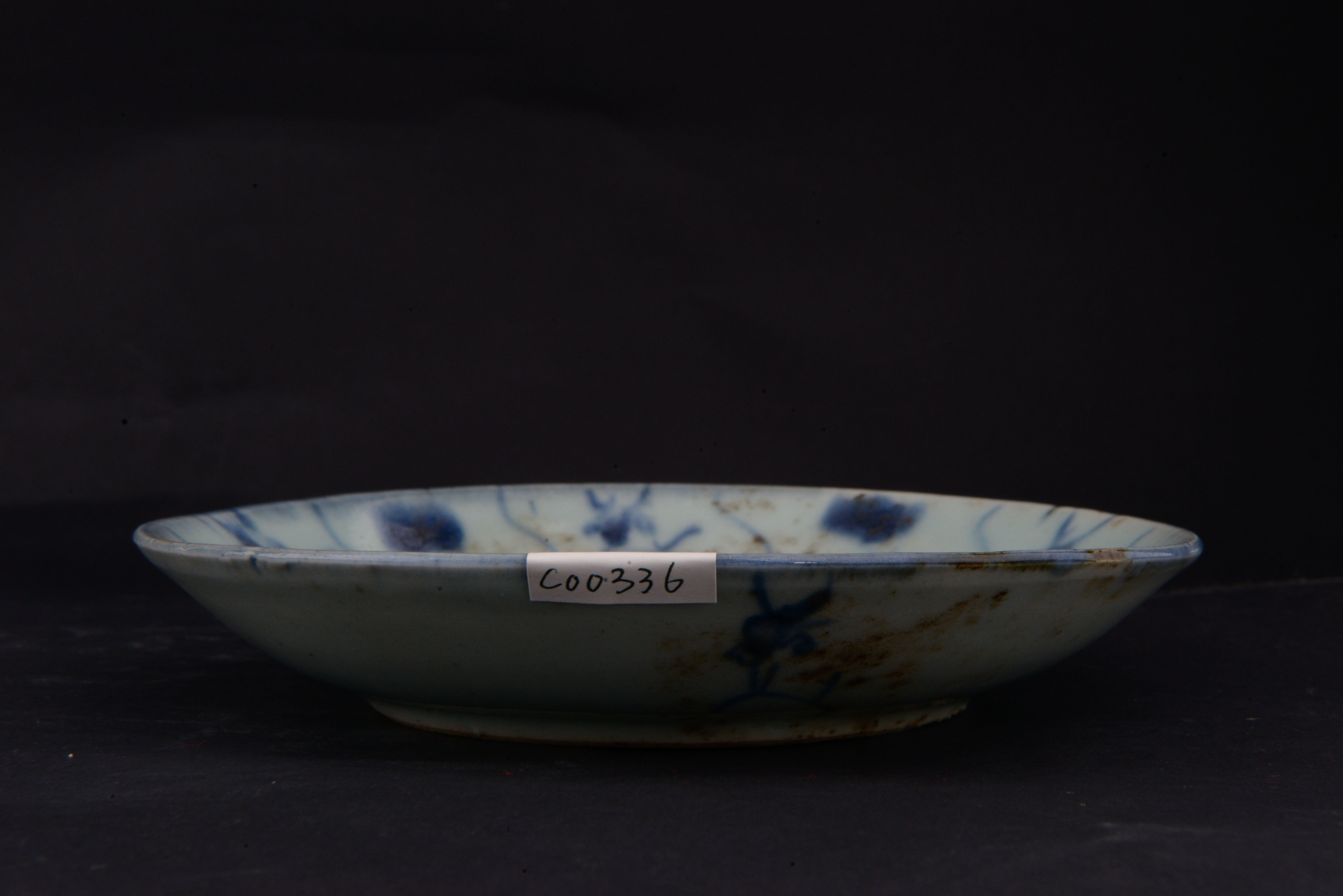 清青花灵芝花卉纹盘-24