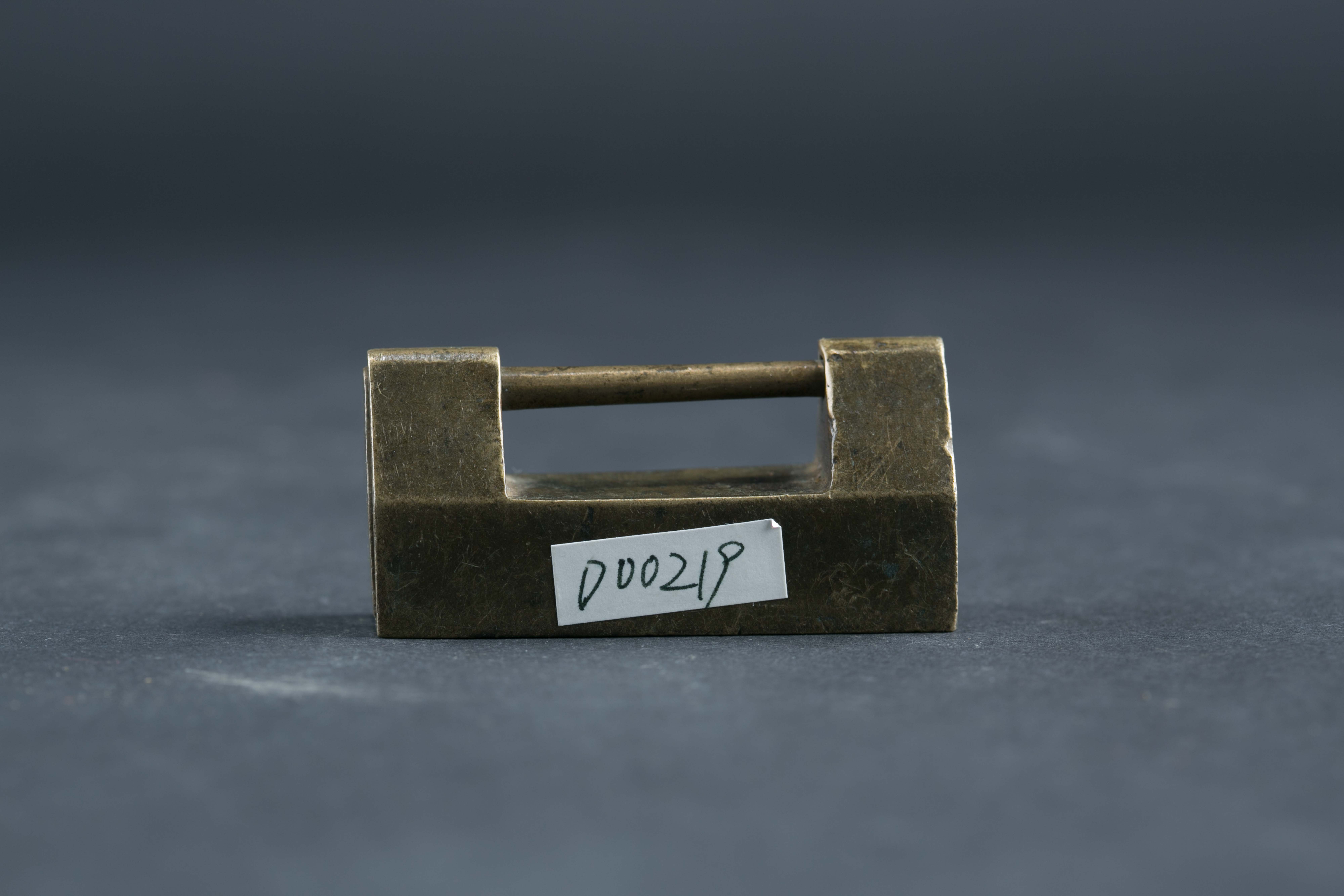 中华民国素身铜锁-187