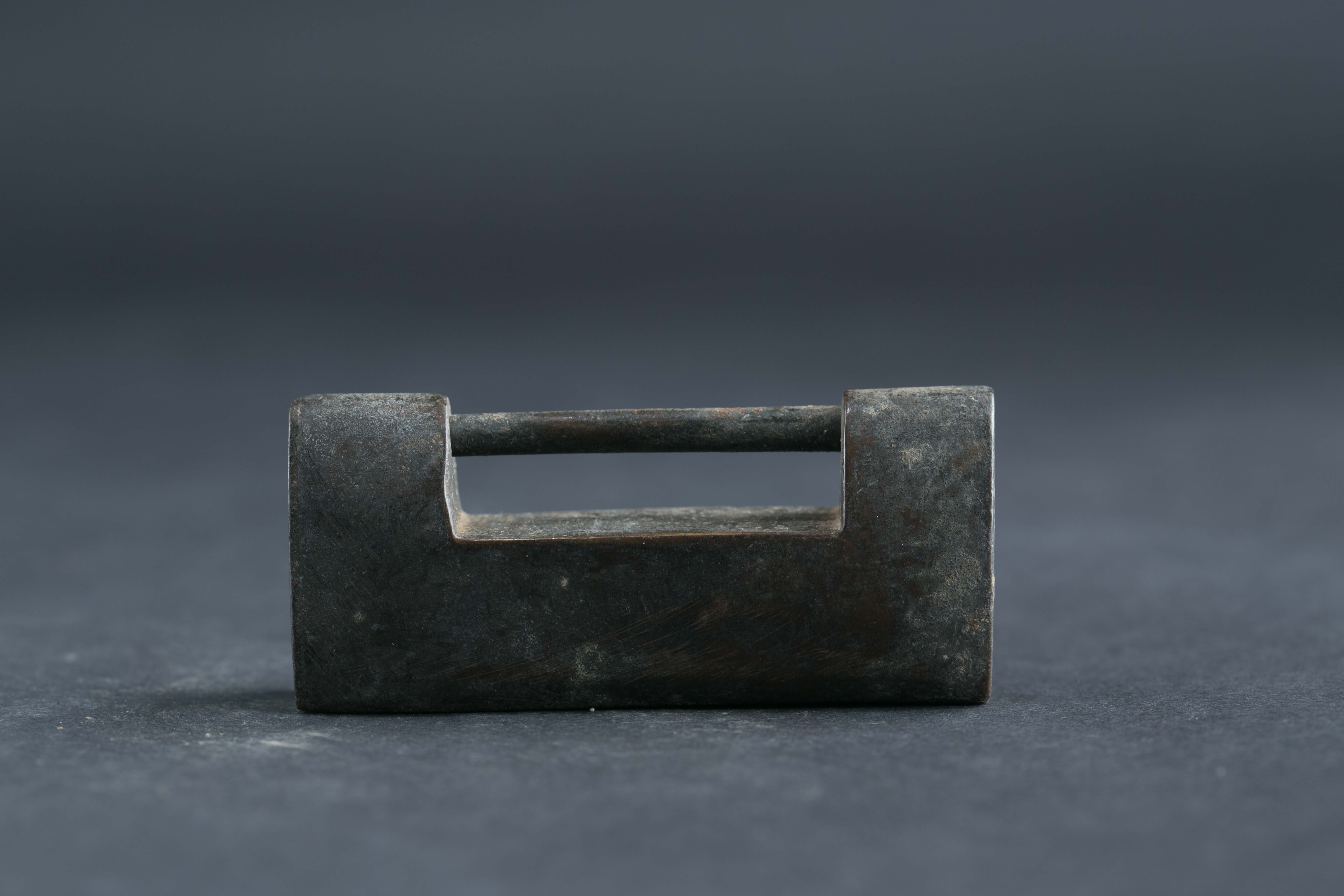 中华民国素身铜锁-170